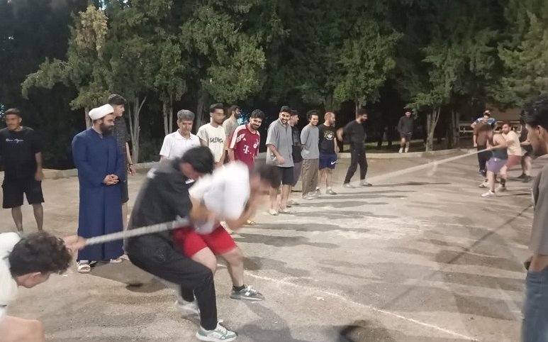 300