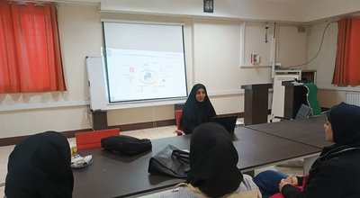 کرسی یادگیری عمیق آب