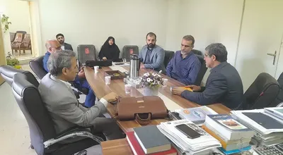 نشست دوم ادبیات