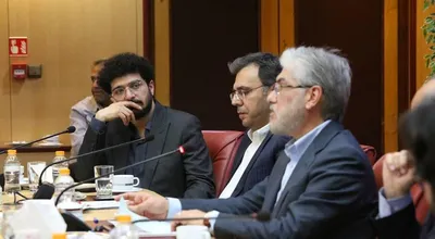 وزیر علوم روابط عمومی ها