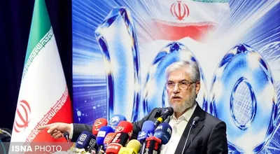 وزیر علوم تحقیقات
